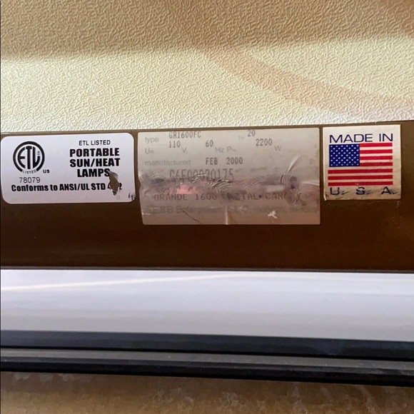 Tanning bed - Picture 2 of 4